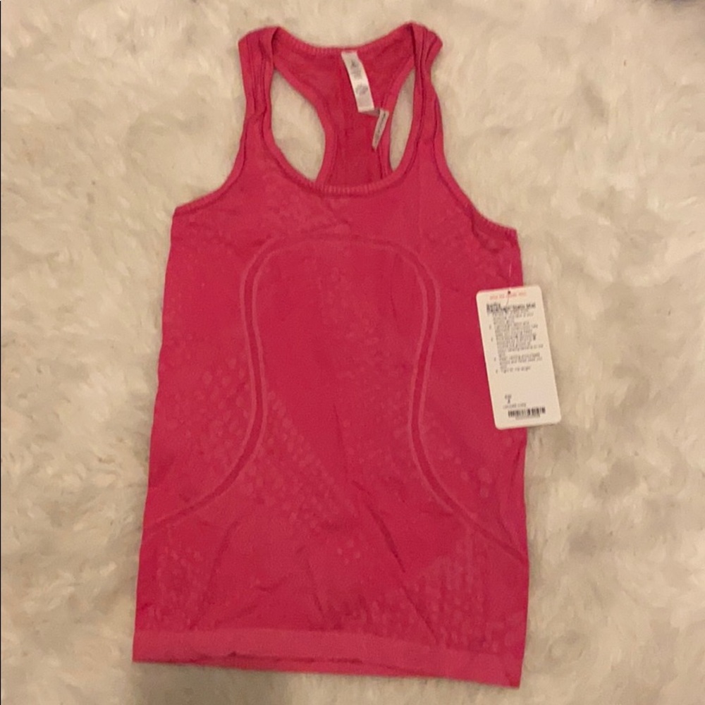 NWT Lululemon Swiftly Racerback static Mist